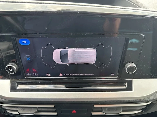 FORD Tourneo 2023 — imagine 6