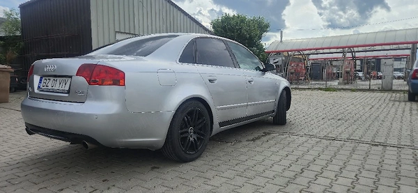 AUDI A4 2005 — imagine 2