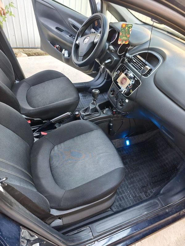 FIAT Punto 2016 — imagine 12
