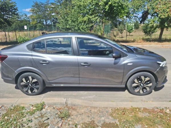 DACIA Logan 2024 — imagine 2
