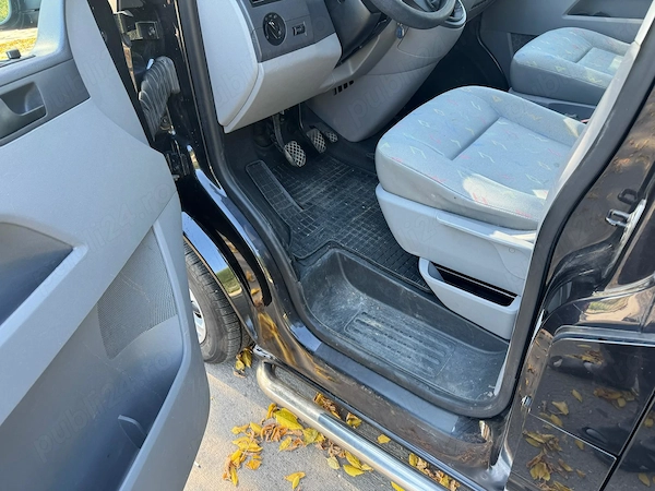VOLKSWAGEN Transporter 2004 — imagine 3