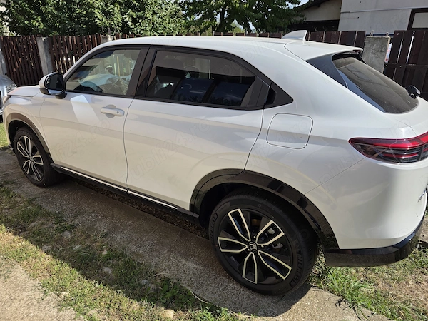 HONDA HR-V 2025 — imagine 3