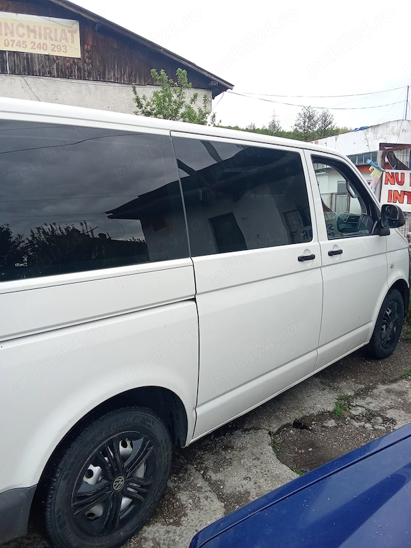VOLKSWAGEN Transporter 2011 — imagine 1