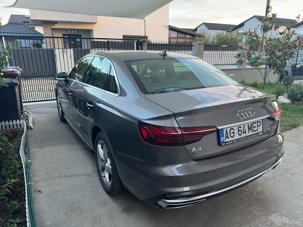 AUDI A4 2021 — imagine 8
