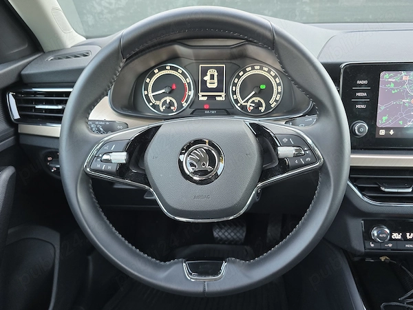 SKODA Kamiq 2023 — imagine 12