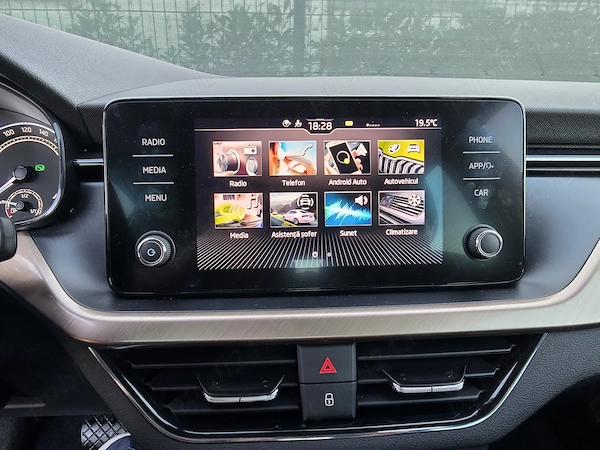 SKODA Kamiq 2023 — imagine 14