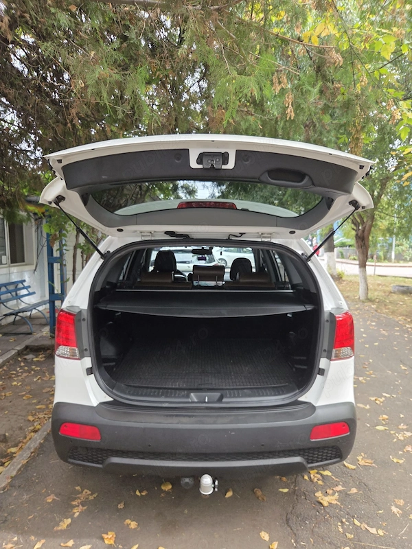 KIA Sorento 2011 — imagine 6