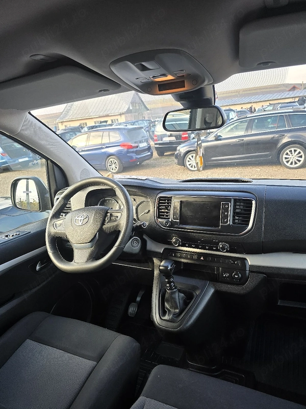 TOYOTA Verso-S 2019 — imagine 4