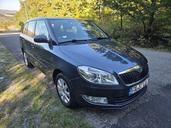 SKODA Fabia 2012 — imagine 2