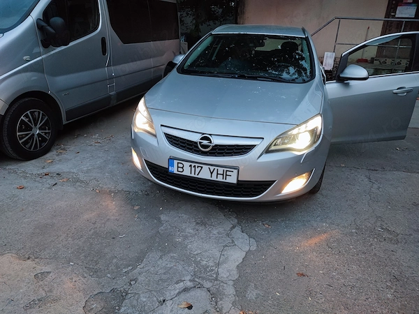 OPEL Astra