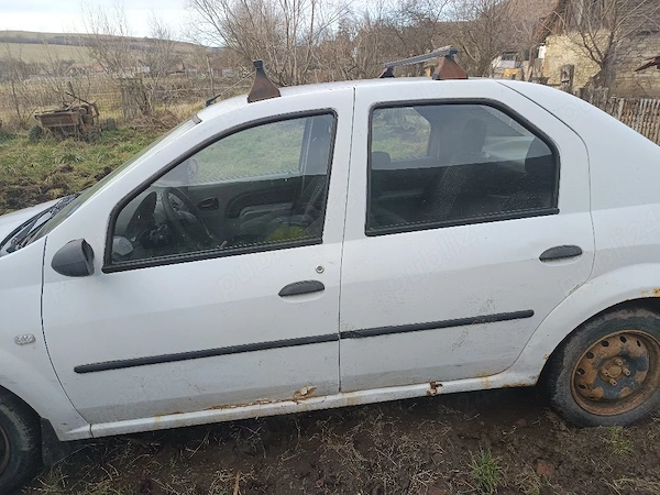 DACIA Logan 2004 — imagine 3