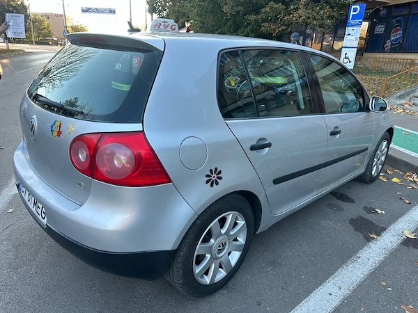 VOLKSWAGEN Golf 2005 — imagine 2
