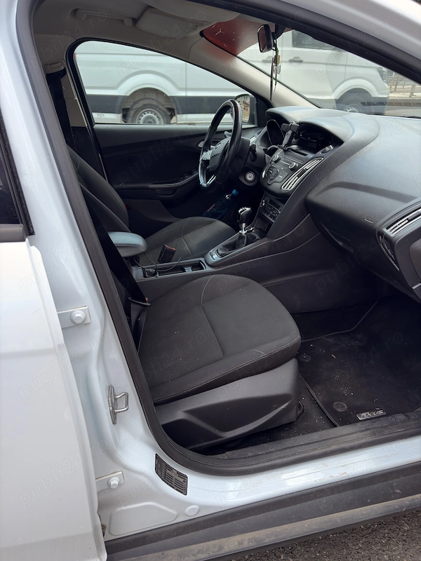 FORD Focus 2017 — imagine 4