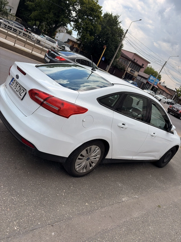 FORD Focus 2017 — imagine 5