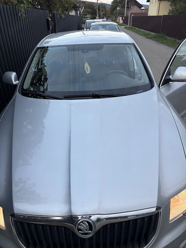 SKODA Superb 2009 — imagine 10
