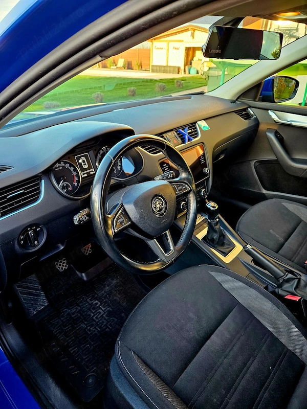 SKODA Octavia 2018 — imagine 4