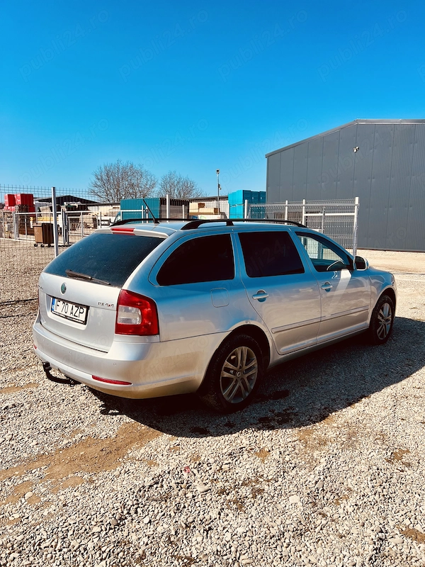 SKODA Octavia 2012 — imagine 6