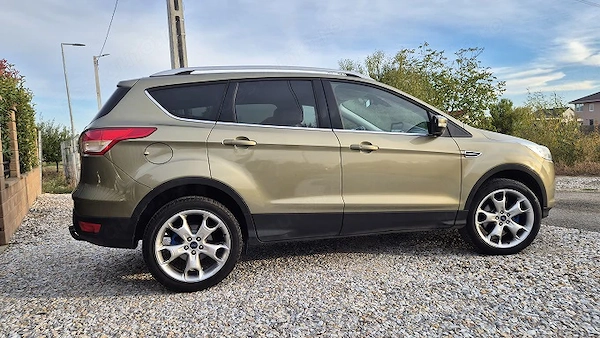 FORD Kuga 2016 — imagine 3