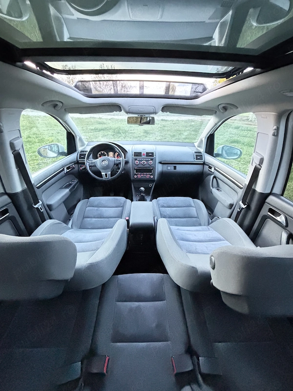 VOLKSWAGEN Touran 2014 — imagine 7