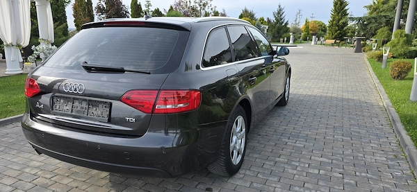 AUDI A4 2011 — imagine 5