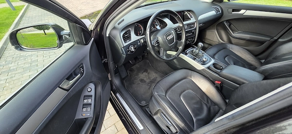 AUDI A4 2011 — imagine 7