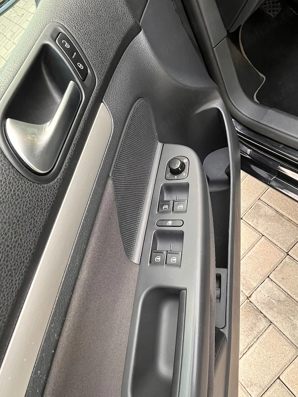 VOLKSWAGEN Golf 2009 — imagine 4