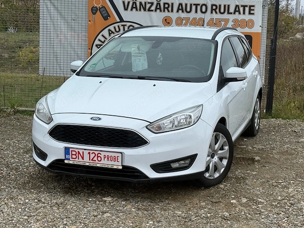 FORD Focus 2015 — imagine 5