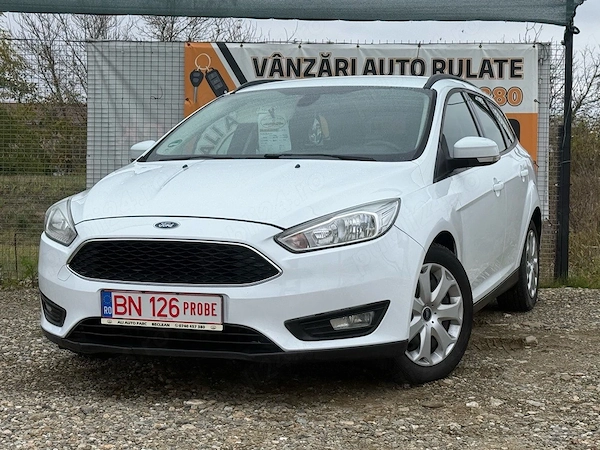 FORD Focus 2015 — imagine 3