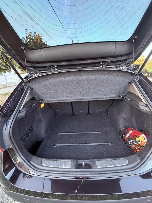 BMW  2015 — imagine 5
