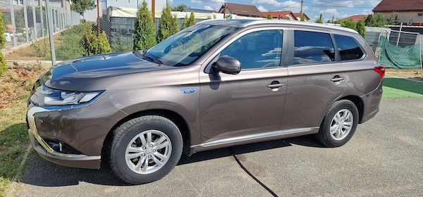 MITSUBISHI Outlander 2018 — imagine 6