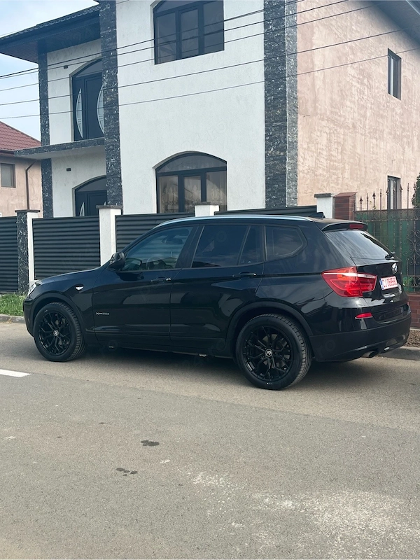 BMW  2011 — imagine 4