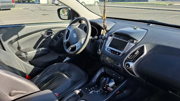 HYUNDAI ix35 2011 — imagine 6