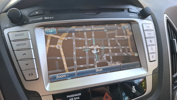 HYUNDAI ix35 2011 — imagine 9