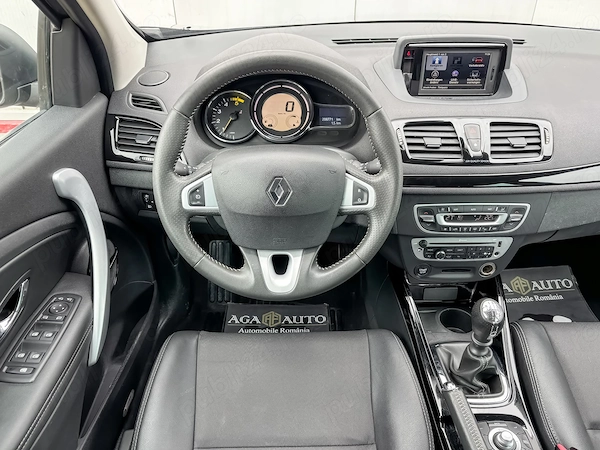 RENAULT Megane 2012 — imagine 14