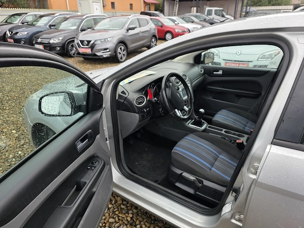 FORD Focus 2008 — imagine 7