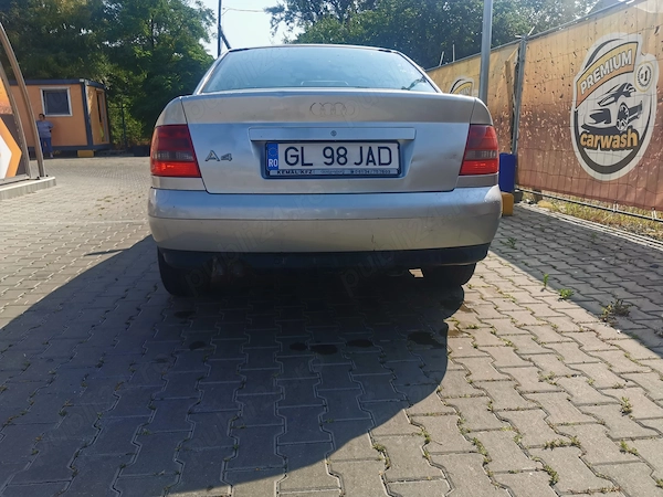 AUDI A4 2000 — imagine 6