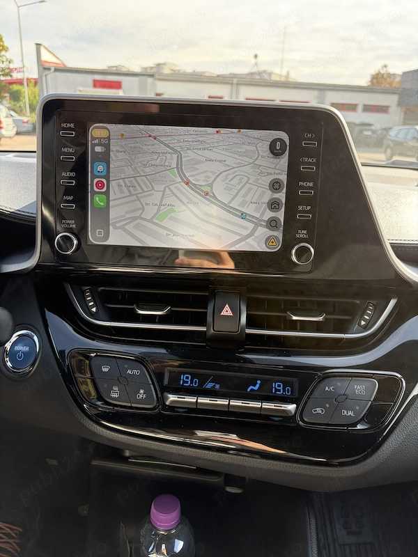 TOYOTA C-HR 2022 — imagine 7