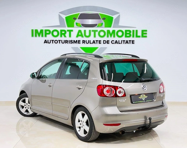 VOLKSWAGEN Golf 2011 — imagine 8