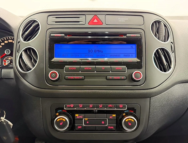 VOLKSWAGEN Golf 2011 — imagine 12