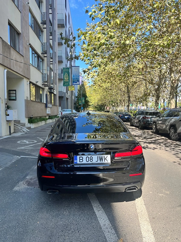 BMW Seria 5 2022 — imagine 8
