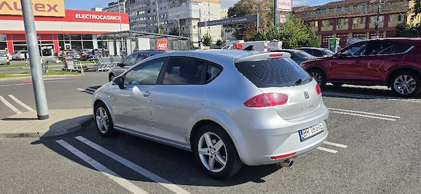 SEAT Leon 2010 — imagine 2