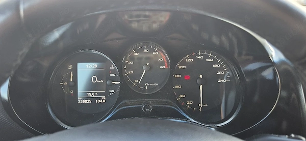SEAT Leon 2010 — imagine 4