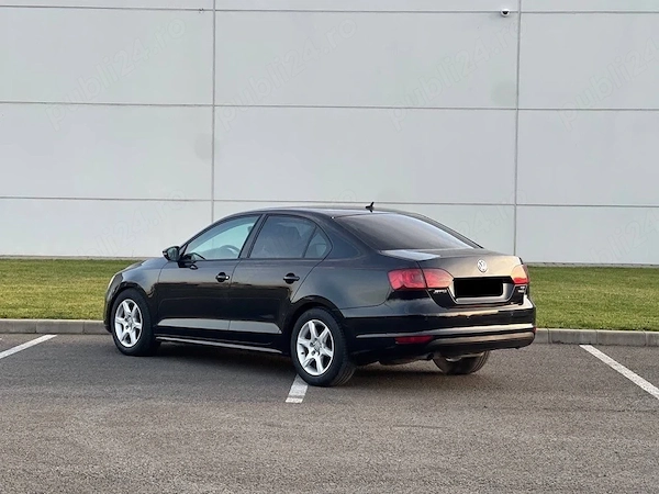 VOLKSWAGEN Jetta 2012 — imagine 5