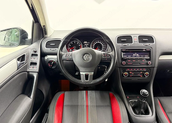 VOLKSWAGEN Golf 2012 — imagine 11