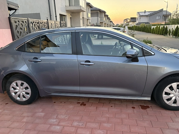 TOYOTA Corolla 2023 — imagine 8