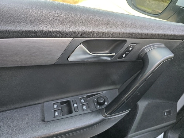 VOLKSWAGEN Passat 2012 — imagine 2