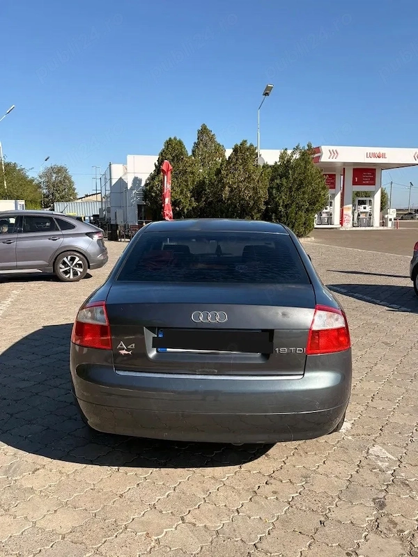 AUDI A4 2003 — imagine 7