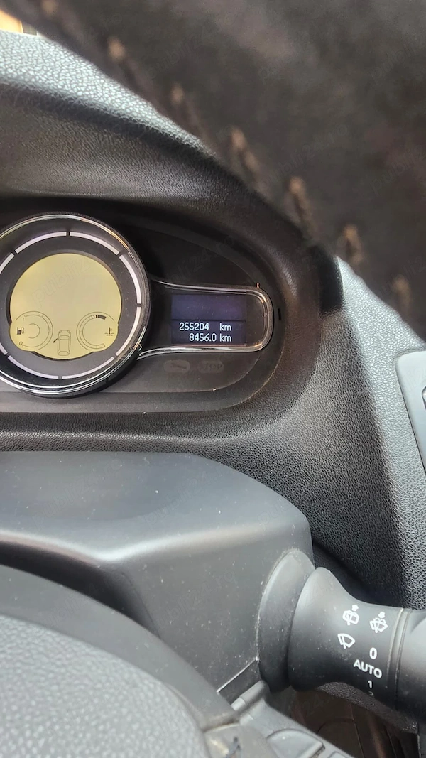 RENAULT Megane 2010 — imagine 4