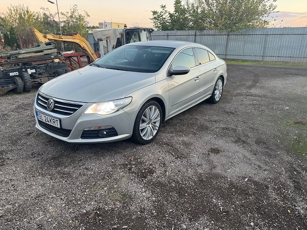 VOLKSWAGEN Passat CC 2011 — imagine 1