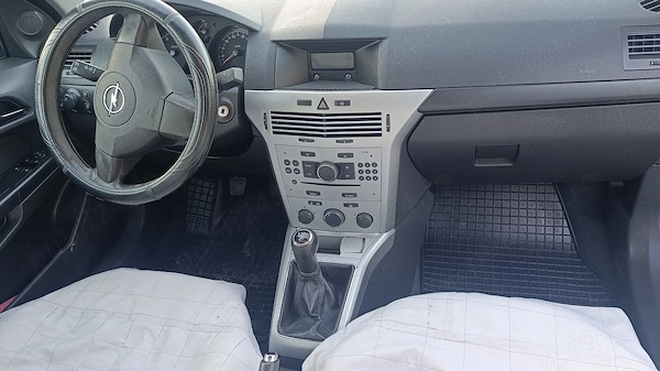 OPEL Astra 2009 — imagine 13